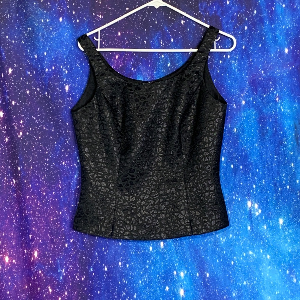 Noviello- Bloom- Black Patterned Top size 8